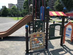 蒔田公園　幼児遊具1
